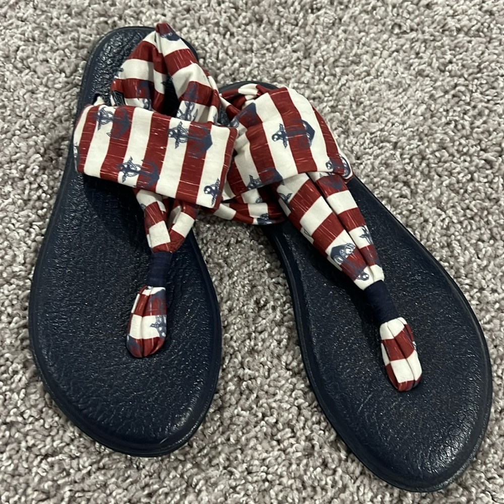 Sanuk Sandals